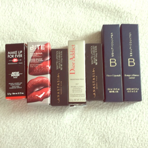 BOND NO. 9 LIPSTICK SET OF 9 High end lipstick bundle! New with boxes